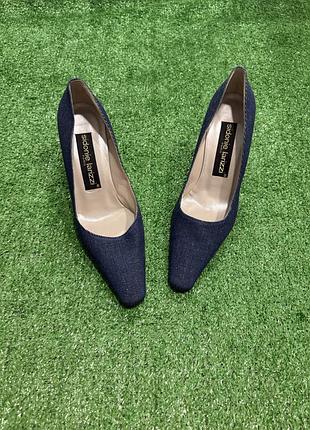 Стильні туфлі човники