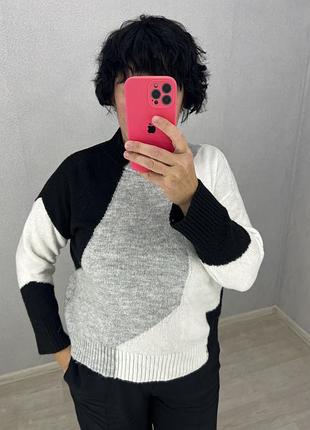 Гарний светр