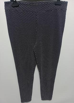 Легінси, лосіни.
черный цвет, белый горошек