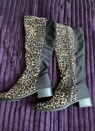 Чоботи тваринний принт