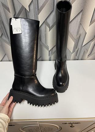 Стильні чобітки zara