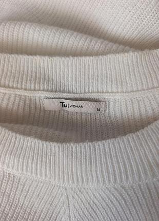 Стильный вязаный свитер 5