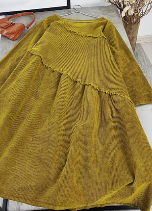 Невероятное горчичное вельветовое платье