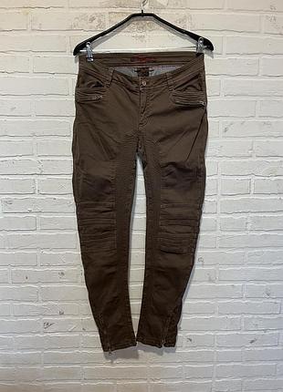 Жіночі незвичайні штани джинси