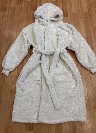 Теплий білий халат з капюшоном