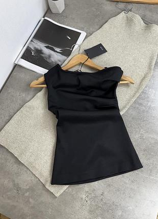 Топ из плотной ткани