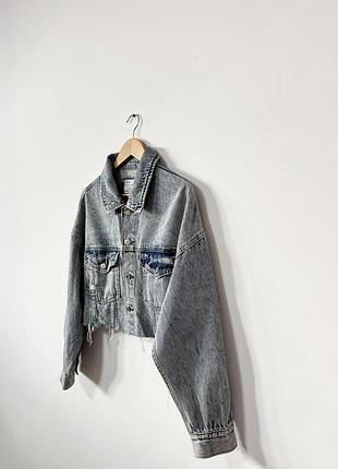 Укороченная джинсовая плотная рубашка bershka🌿