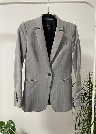 Женский пиджак mango xs