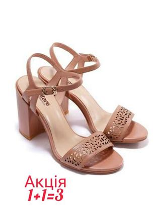 Шкіряні босоніжки welfare на підборах