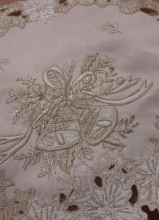 Маленькая новогодняя салфетка