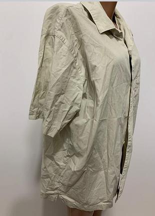 Брендовая мужская тенисочка в отличном состоянии l