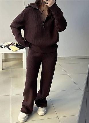 Комфортный, практичный, стильный костюм
