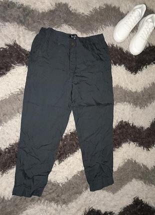 Женские зауженные брюки из лиоцелла сзади на резинке