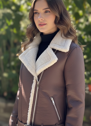 ✨ жіноча зимова дублянка коротка ✨ тепло, комфорт і стиль — три в одному! виготовлена з якісного еко-дубляжу, ця модель поєднує комфорт, зручність