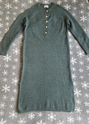 Вʼязане плаття (розмір м)