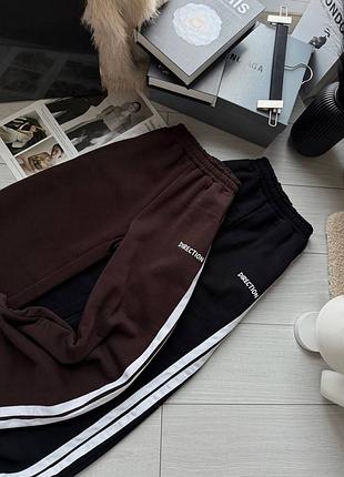 Стильные брюки на флисе 🖤 черный/шоколад, свободный крой, лампасы, кулиска, размер 42–46 — супер комфорт мод.434