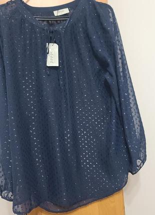Блузка,кофточка