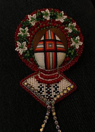 Брошь "лялька мотанка"