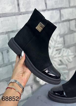 Ботінки жіночі