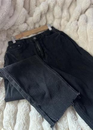 Прямі джинси