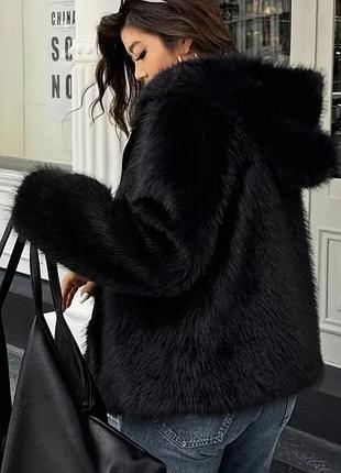 Знижка до чорної п'ятниці! трендова шубка чорного кодьору, більш ніж доступна ціна