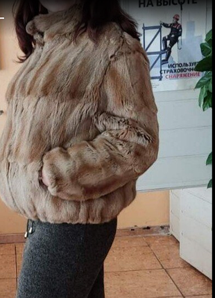 Натуральная шубка из белки. автоледи