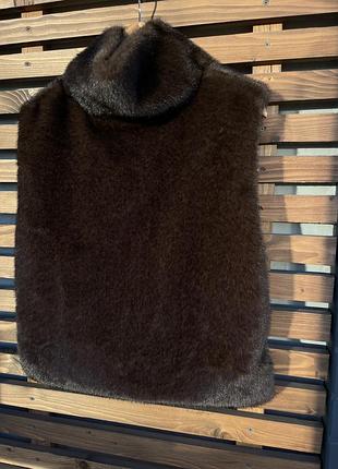 Стильна маніяка з екохутра