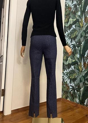 Темносині джинси в леопардовий принт сині стрейчові джинси