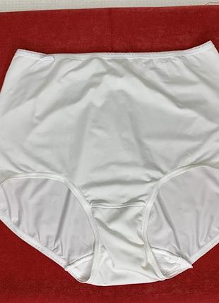 Трусики еластичні,білі