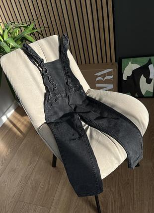 Джинсовий комбінезон