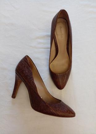 Кожаные лодочки