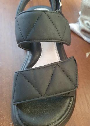 Босоножки для девочки 2