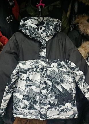 Зимняя курточка для парней.