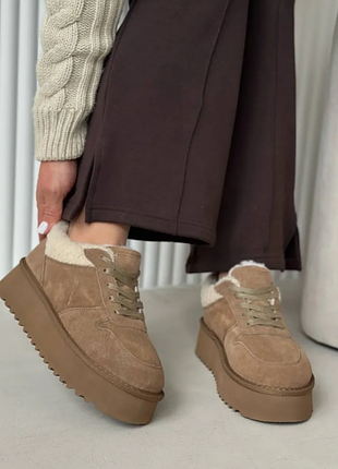 Трендова тепла новинка в замші, теплі кросівки, стильні хайтопи в наявності, хіт сезону, легка стильна новинка