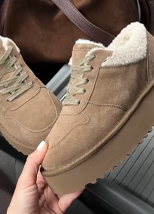 Трендова тепла новинка в замші, теплі кросівки, стильні хайтопи в наявності, хіт сезону, легка стильна новинка