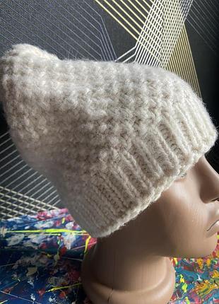 Шапка біні жіноча