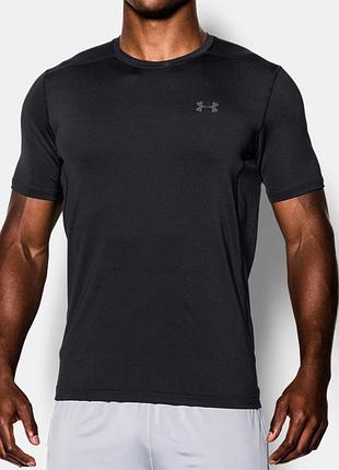Чорна чоловіча спортивна футболка under armour
