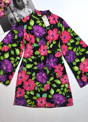 Платье в яркий цветочный принт с рукавами клеш river island eur 36 р.97 10 р. с разрезом на спине кимоно гольф