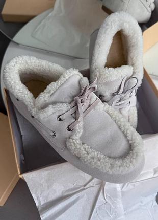 Зимові замшеві лофери з хутром