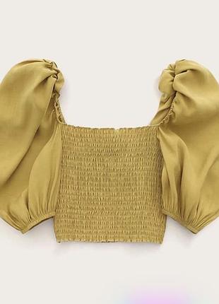 Вкорочений топ з пишними рукавами zara