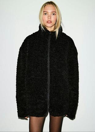 Куртка зі штучного хутра skims