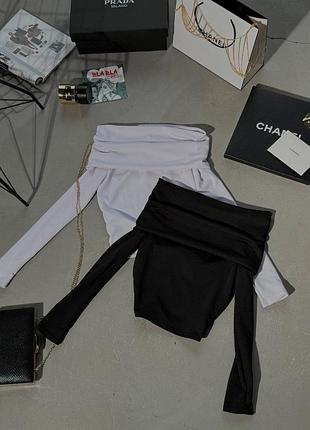 Кофтинка лонгслів в рубчик з відкритими плечима