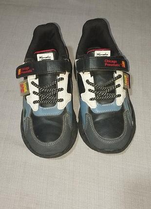 Кроссовки для мальчиков