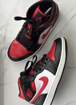 Кросівки jordan 1 mid