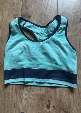 Спортивний топ