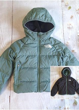 Двусторонняя куртка пуховик the north face указан возраст 6 лет. модель унисекс