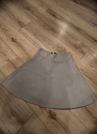 Трендова спідниця
