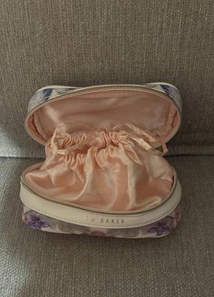 Стильная косметичка, ted baker , оригинал!