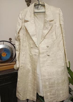 Пальто жаккард р.38 elgee england