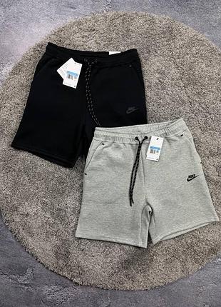 Шорти nike tech fleece